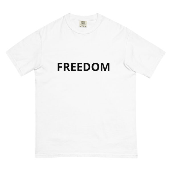 Unisex garment-dyed heavyweight t-shirt